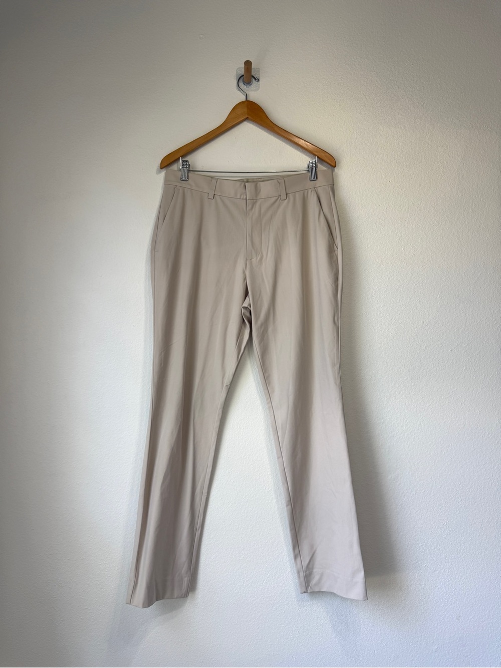 G/FORE Tan Performance Golf Pants 33x32 Lightweight Stretch Classic Fit - Picture 3 of 5